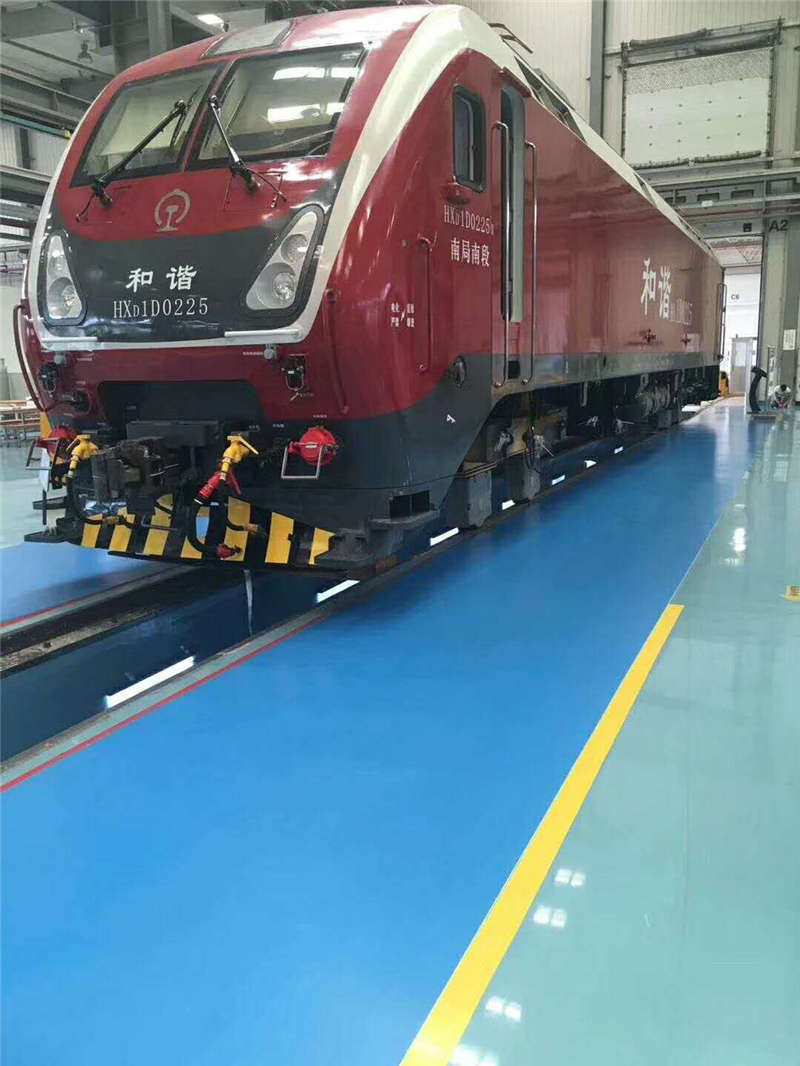 影響車庫(kù)地坪漆價(jià)格的因素有哪些？